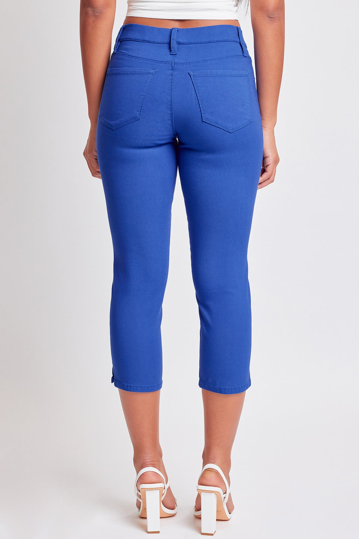 YMI Women's Size 0 w23 Dark Blue Denim Thick Stitch Capri Jeans